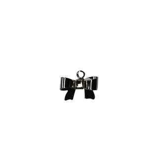 Silver-Ribbon-Charm