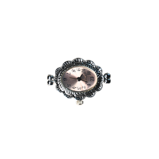 Silver-Pink-Face-Oval-Flower
